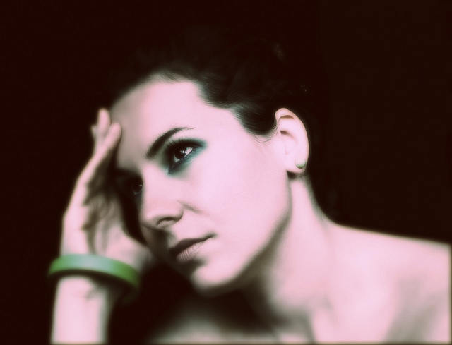 [VIDEO] Mind-Wandering: How Straying from the Present Moment Creates Unhappiness